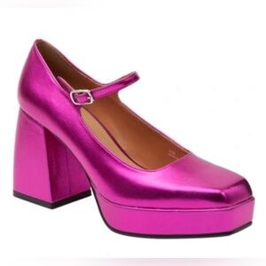 Lisa Vicky Notice-V Mary Jane Platform Pumps